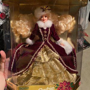 1996 Happy Holiday Barbie